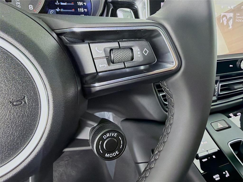 new 2026 Porsche Macan car
