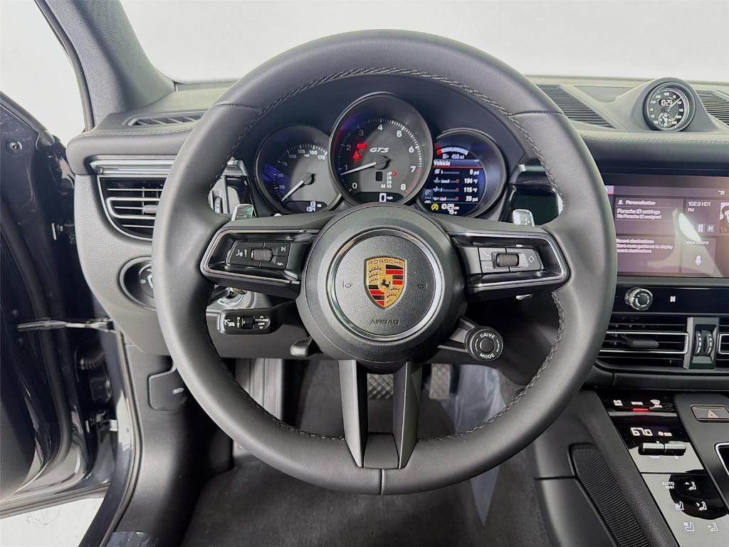 new 2026 Porsche Macan car