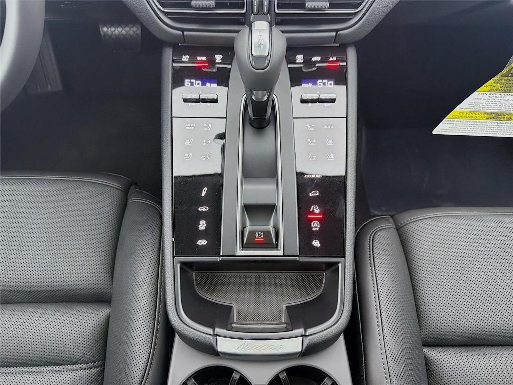 new 2026 Porsche Macan car