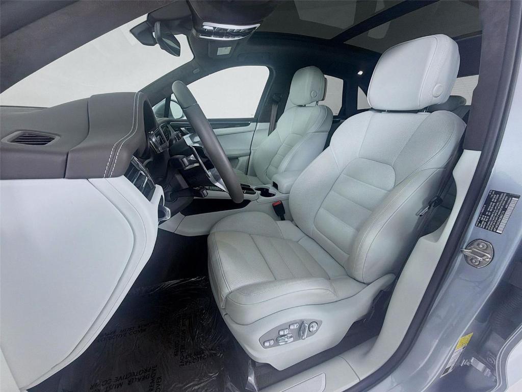 used 2021 Porsche Macan car, priced at $59,991