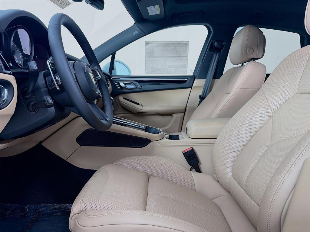 new 2026 Porsche Macan car