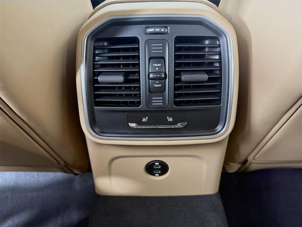 new 2026 Porsche Macan car