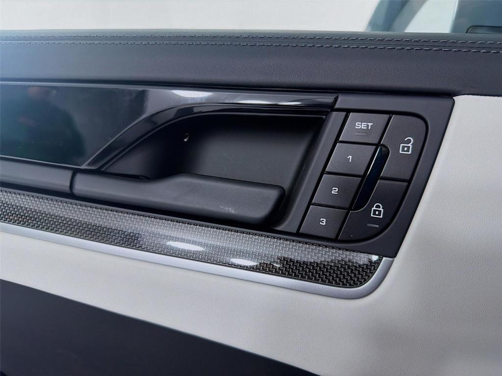 new 2026 Porsche Cayenne car