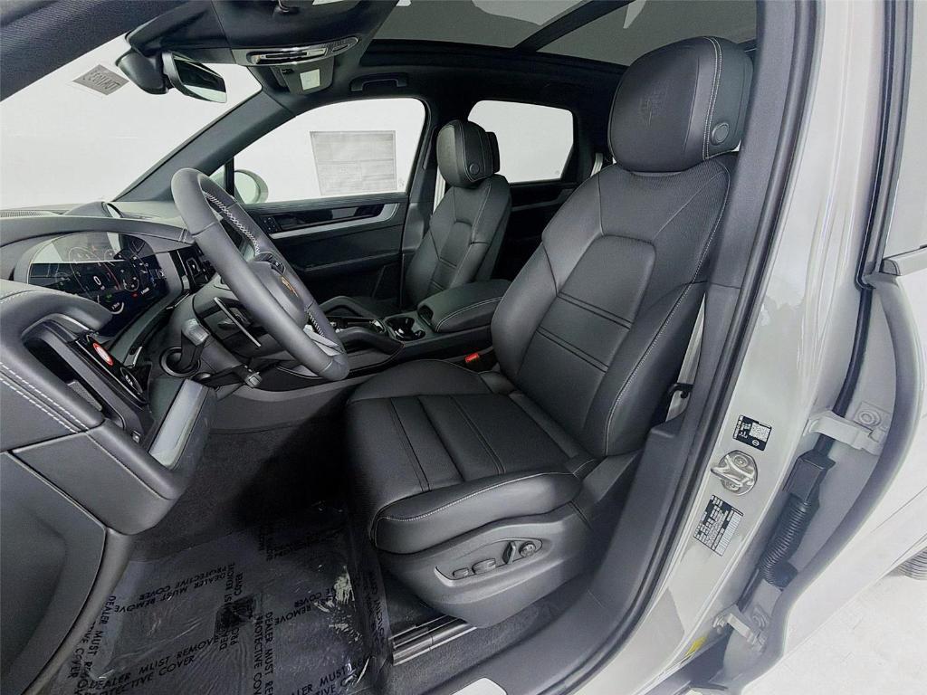 new 2026 Porsche Cayenne car