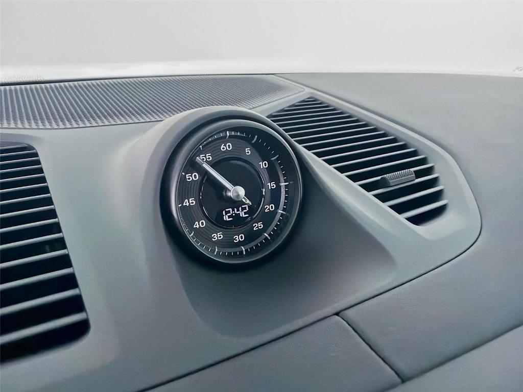 new 2026 Porsche Cayenne car