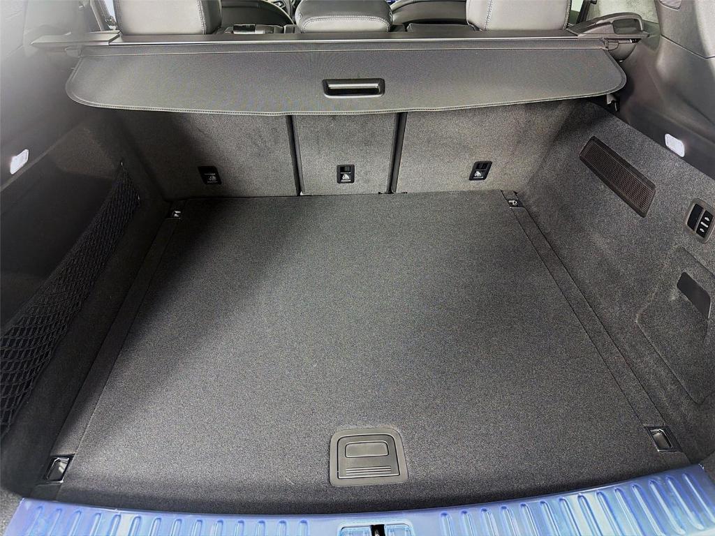 new 2026 Porsche Cayenne car