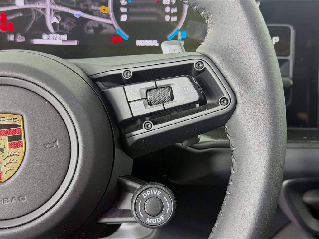 new 2026 Porsche Cayenne car