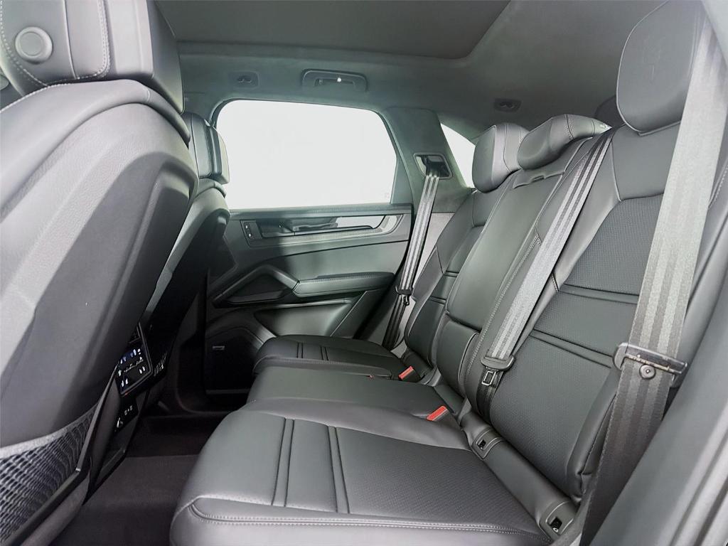new 2026 Porsche Cayenne car