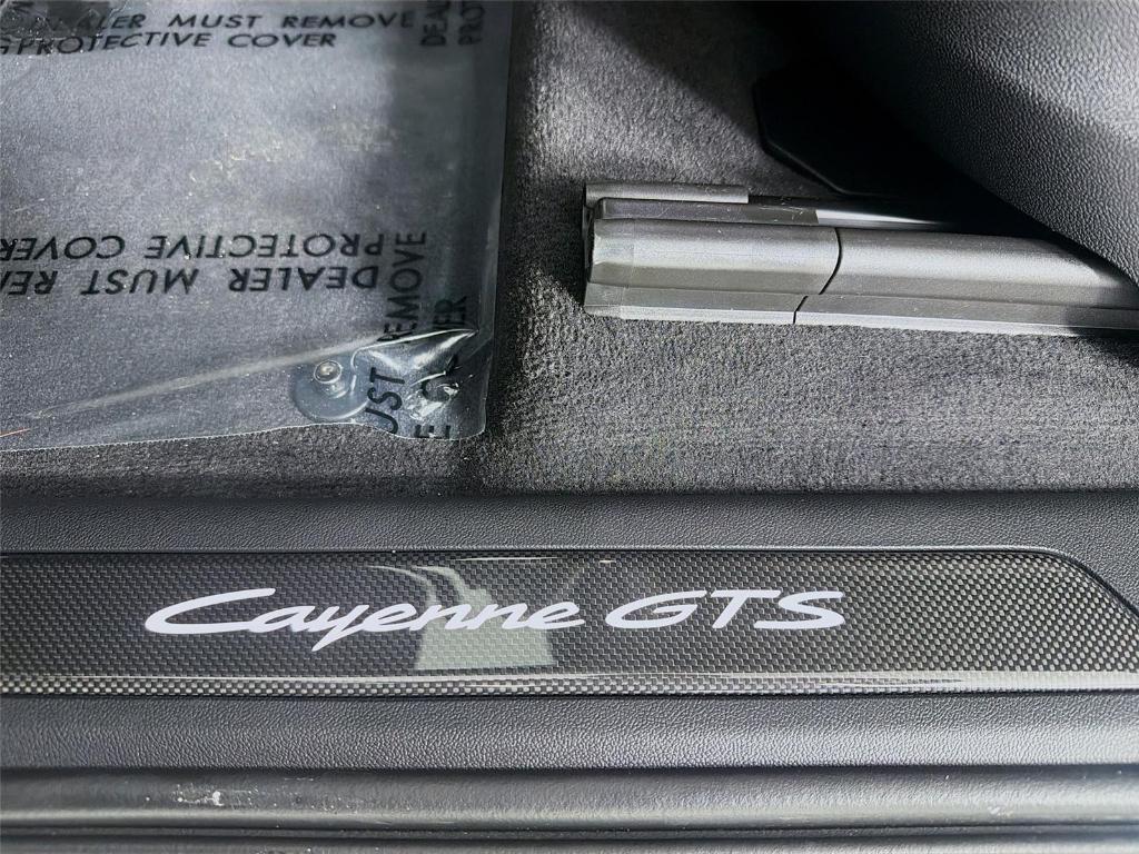 new 2026 Porsche Cayenne car