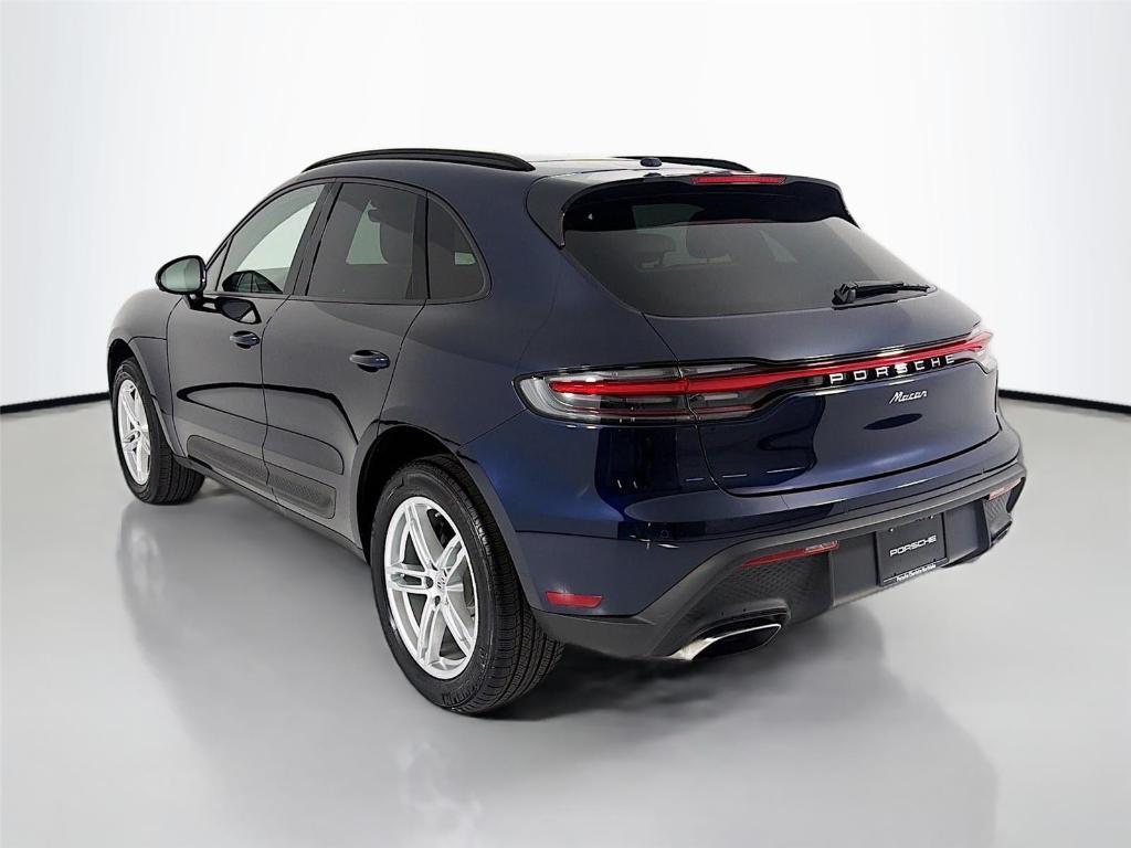 used 2023 Porsche Macan car