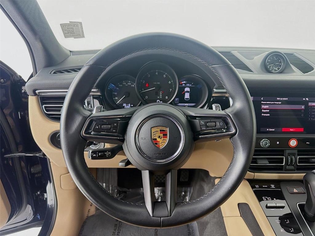 used 2023 Porsche Macan car