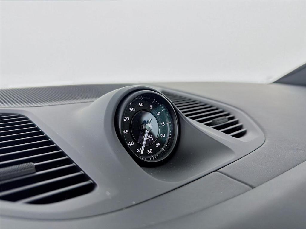 new 2026 Porsche Cayenne car