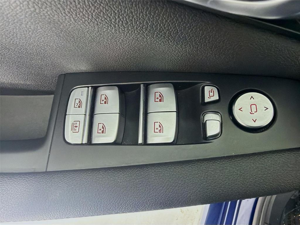 used 2021 BMW X7 car, priced at $36,899