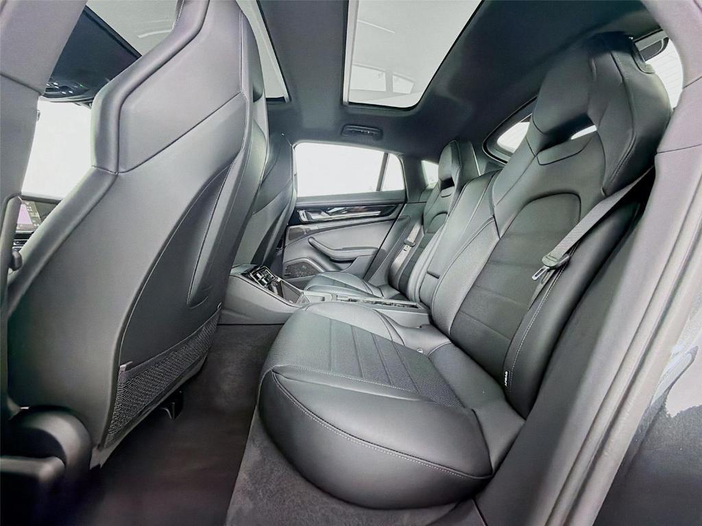 new 2025 Porsche Panamera car