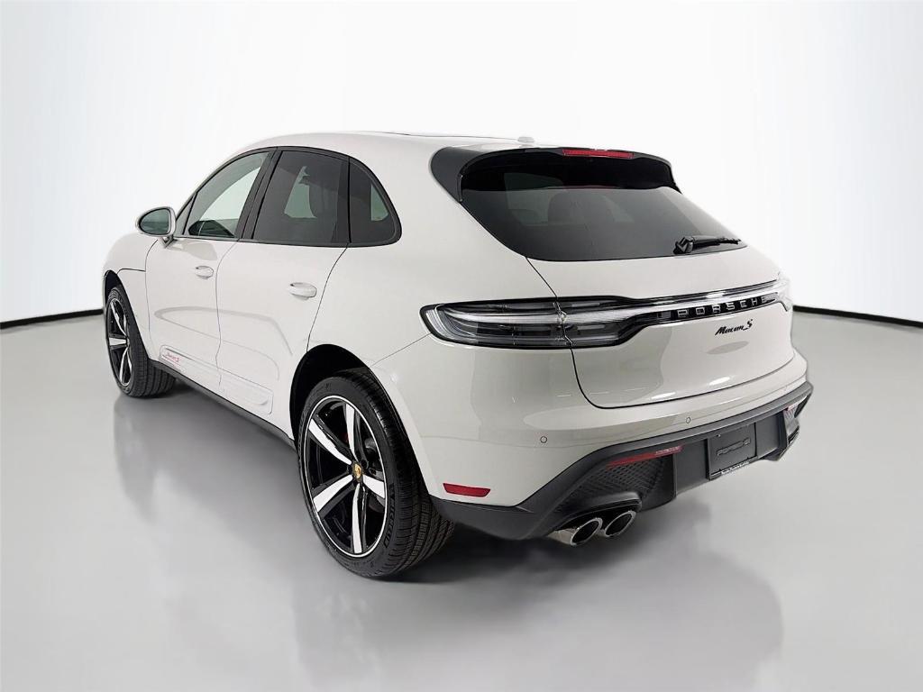 new 2025 Porsche Macan car