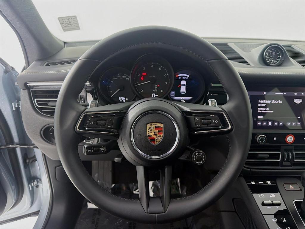 used 2025 Porsche Macan car