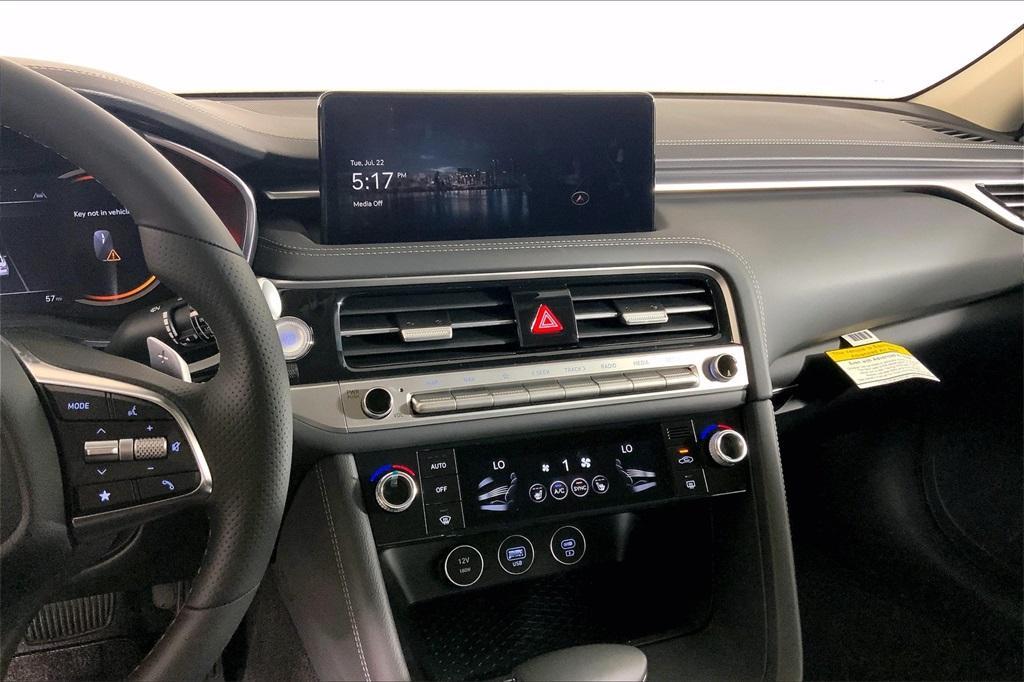 new 2025 Genesis G70 car, priced at $50,108