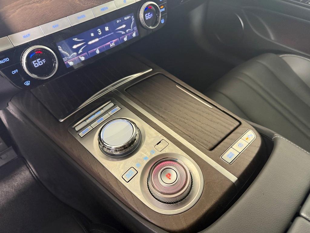 used 2024 Genesis Electrified G80 car