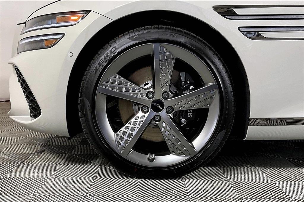 new 2026 Genesis G80 car, priced at $78,533