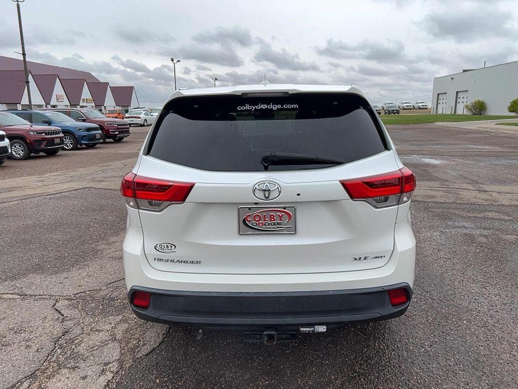 used 2018 Toyota Highlander car, priced at $23,282