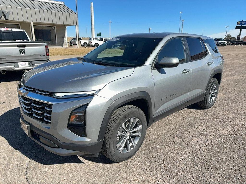 used 2025 Chevrolet Equinox car, priced at $28,068