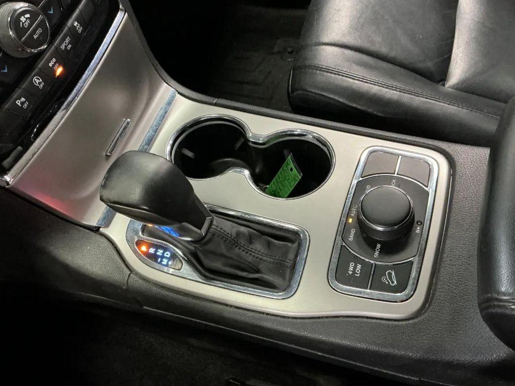 used 2019 Jeep Grand Cherokee car, priced at $17,380