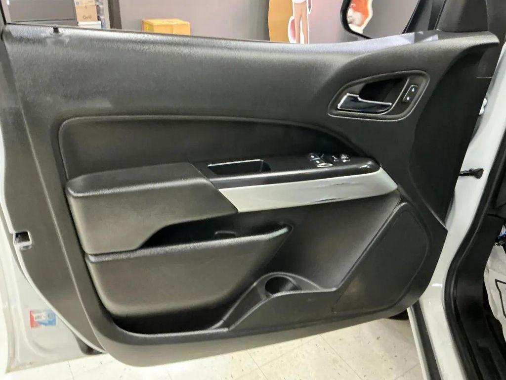 used 2022 Chevrolet Colorado car, priced at $21,380