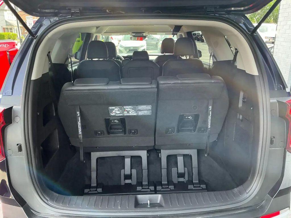 used 2026 Kia Carnival Hybrid car, priced at $37,380