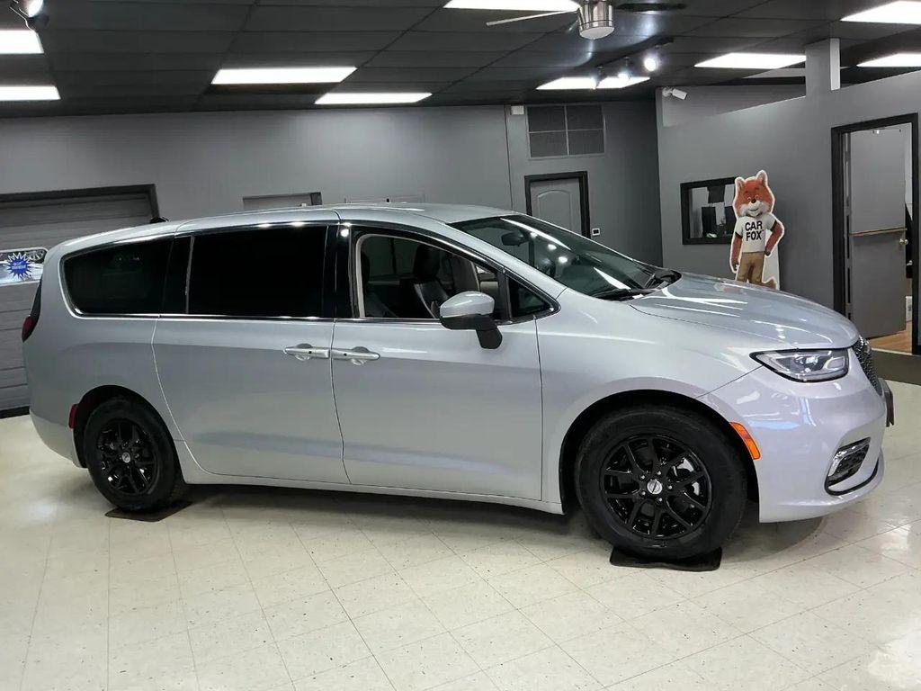 used 2023 Chrysler Pacifica car, priced at $20,980