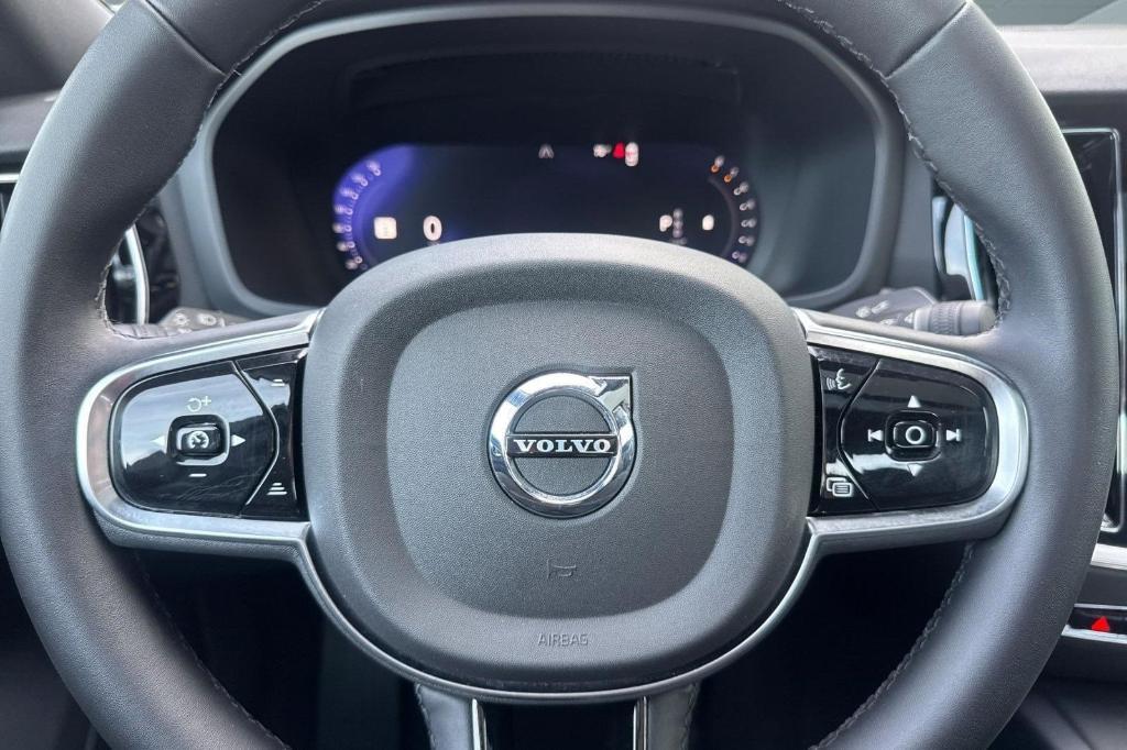 used 2024 Volvo S60 car, priced at $30,998