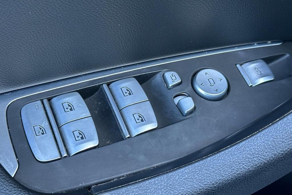 used 2023 BMW X3 car, priced at $26,466