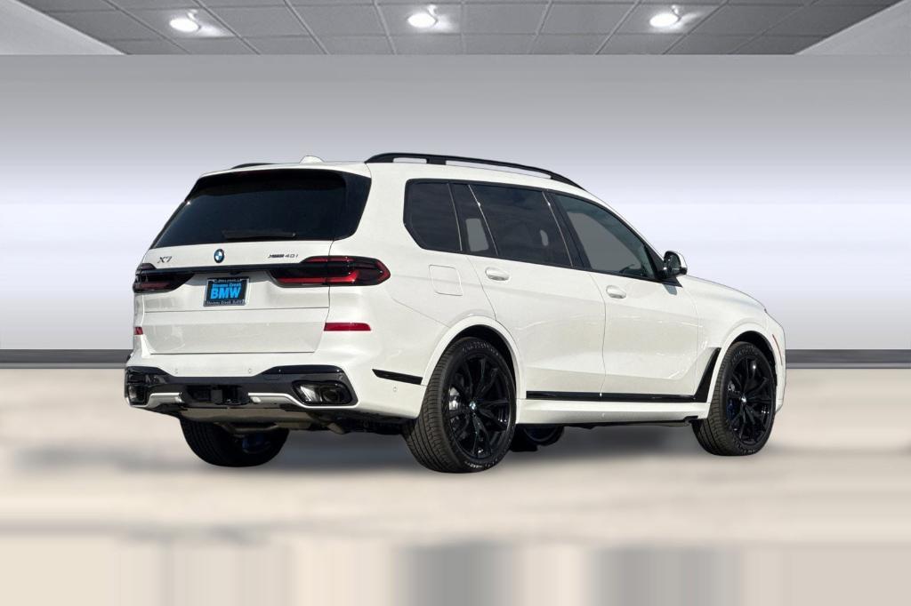 new 2026 BMW X7 car, priced at $106,590