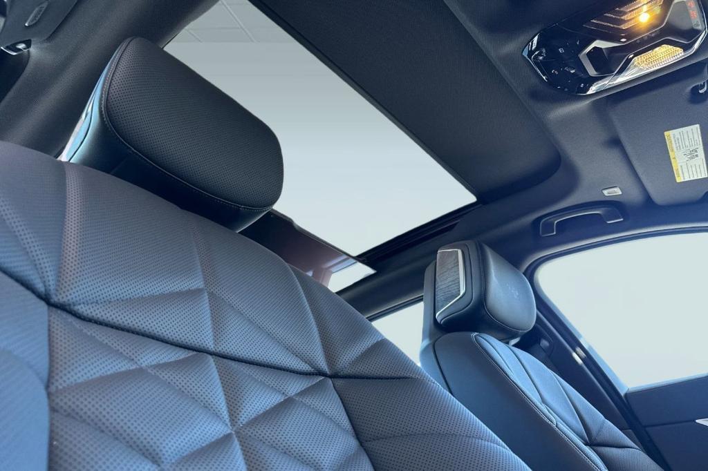 new 2025 BMW 740 car, priced at $107,975