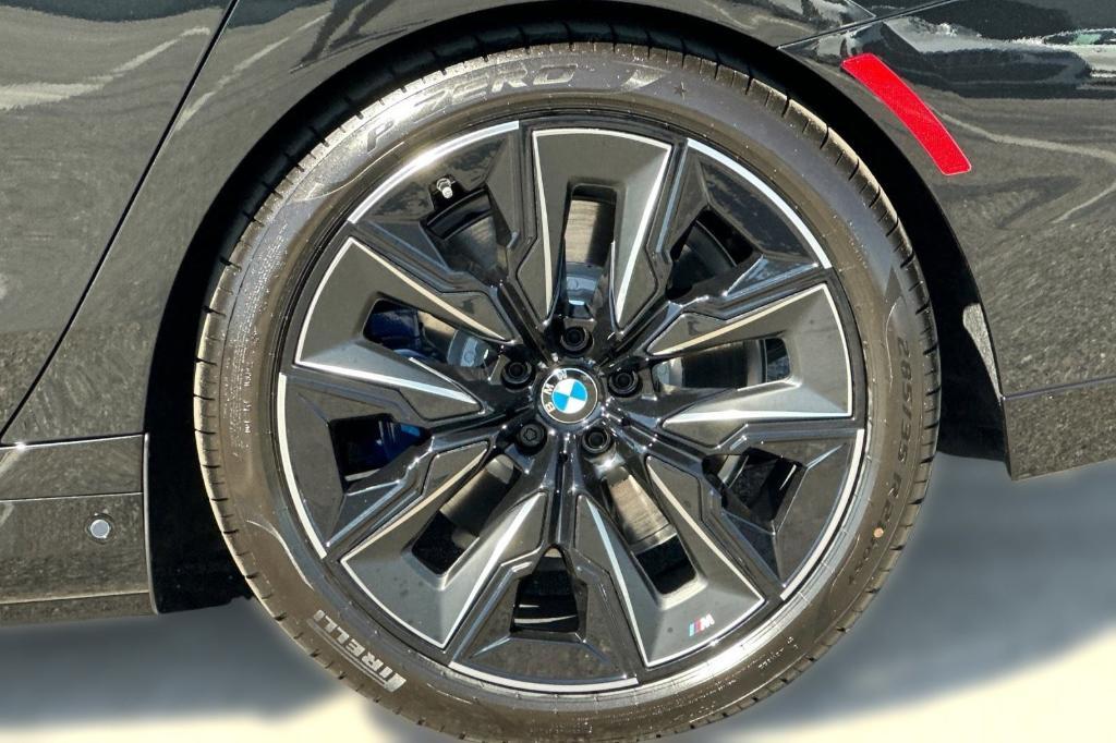 new 2026 BMW 750e car, priced at $132,030