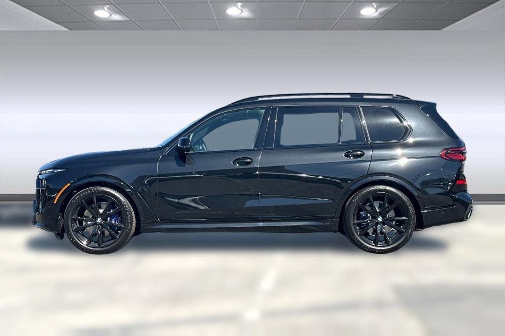 new 2026 BMW X7 car, priced at $104,540