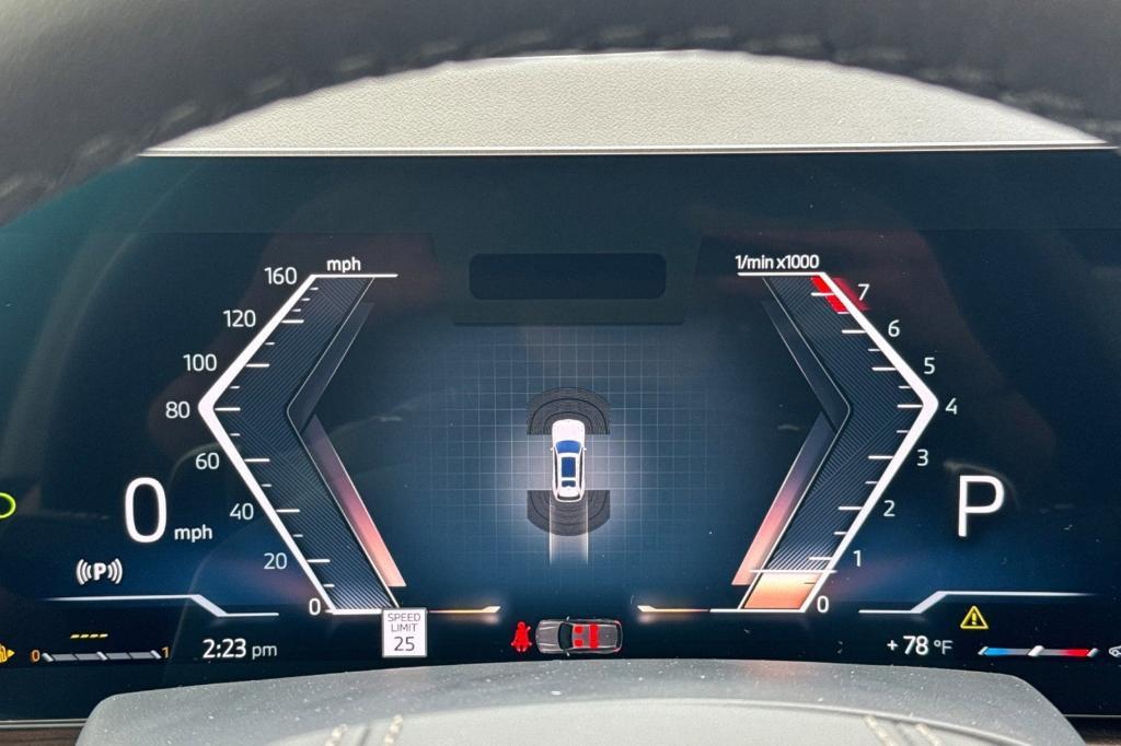 new 2026 BMW X7 car, priced at $93,890