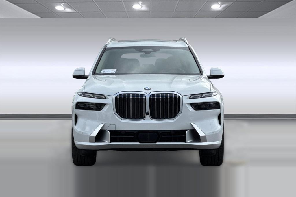 new 2026 BMW X7 car, priced at $93,890