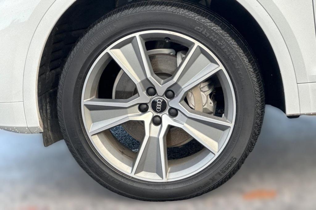 used 2025 Audi Q5 car, priced at $32,997