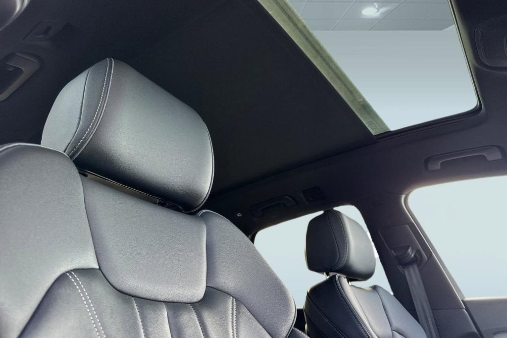 used 2025 Audi Q5 car, priced at $32,997