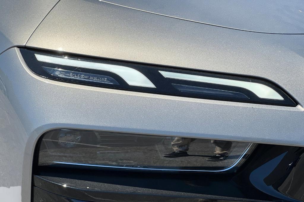 new 2025 BMW 740 car, priced at $115,125