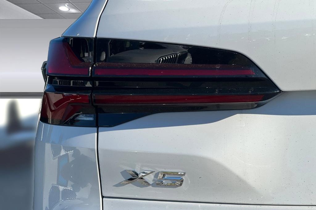 new 2026 BMW X5 PHEV car, priced at $83,225