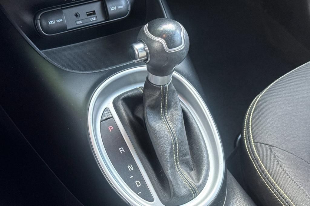 used 2015 Kia Soul car, priced at $5,488