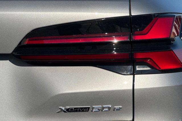 new 2026 BMW X5 PHEV car, priced at $85,600