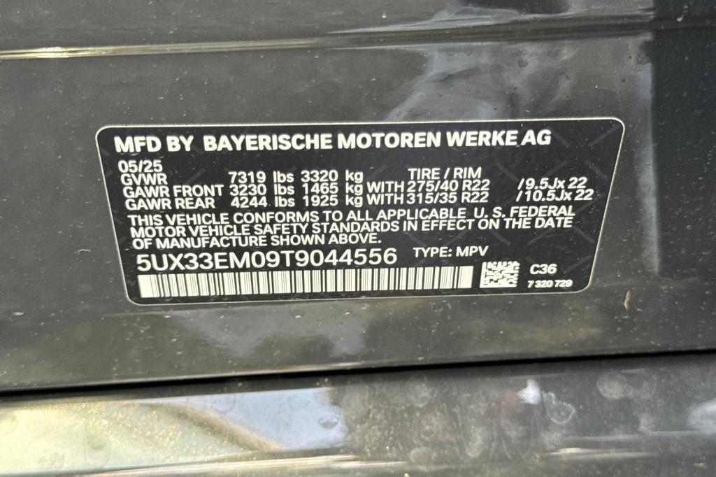 new 2026 BMW X7 car, priced at $122,820