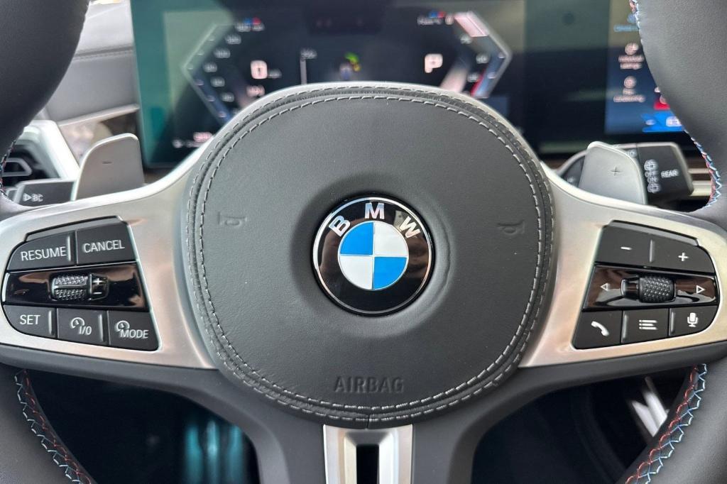 new 2026 BMW X7 car, priced at $122,820