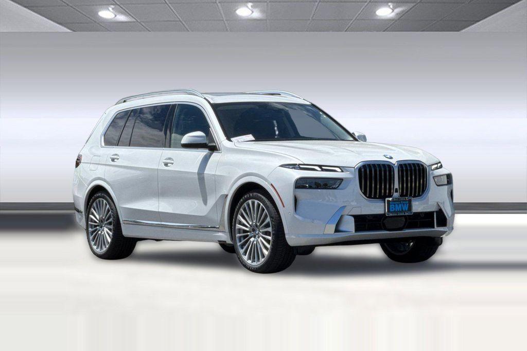 new 2027 BMW X7 car, priced at $96,005