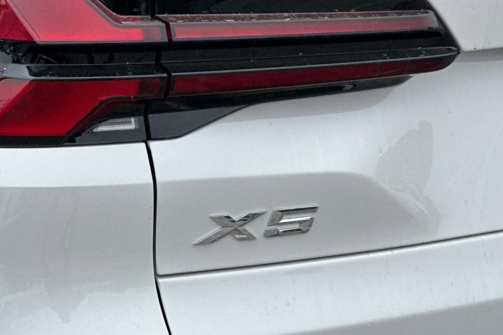new 2026 BMW X5 PHEV car, priced at $84,025