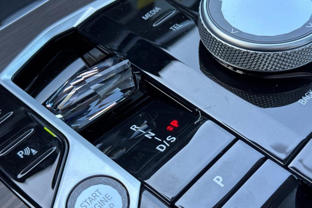 new 2026 BMW X7 car, priced at $98,140