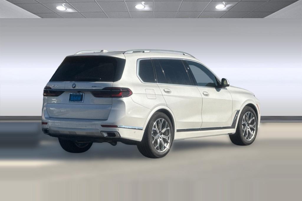 new 2026 BMW X7 car, priced at $92,540