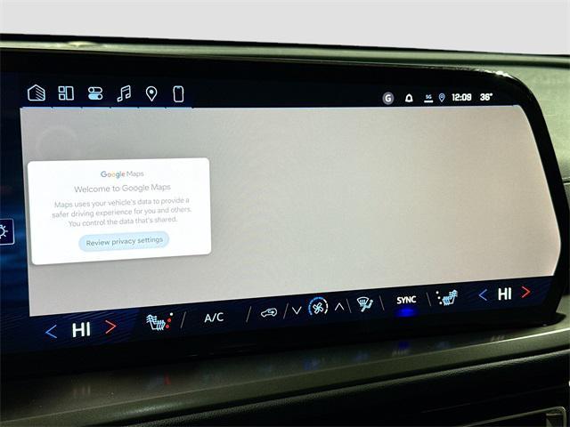 new 2026 Chevrolet Traverse car, priced at $39,397